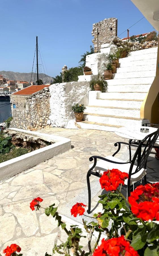 Thea Aparthotel Symi Bagian luar foto