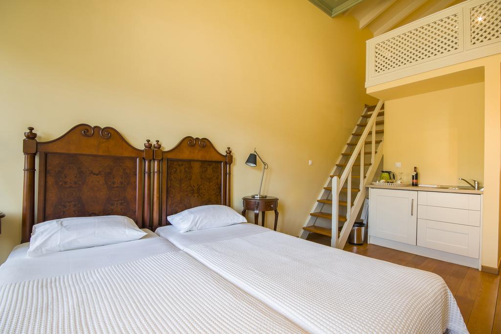 Thea Aparthotel Symi Bagian luar foto