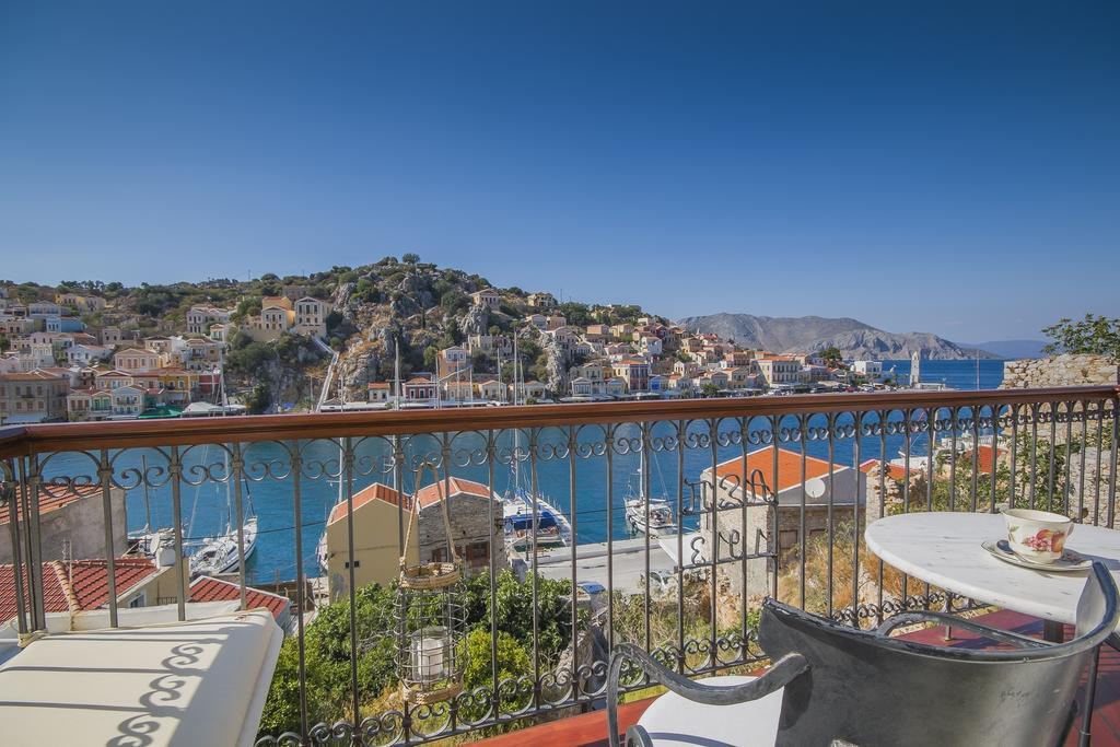 Thea Aparthotel Symi Bagian luar foto