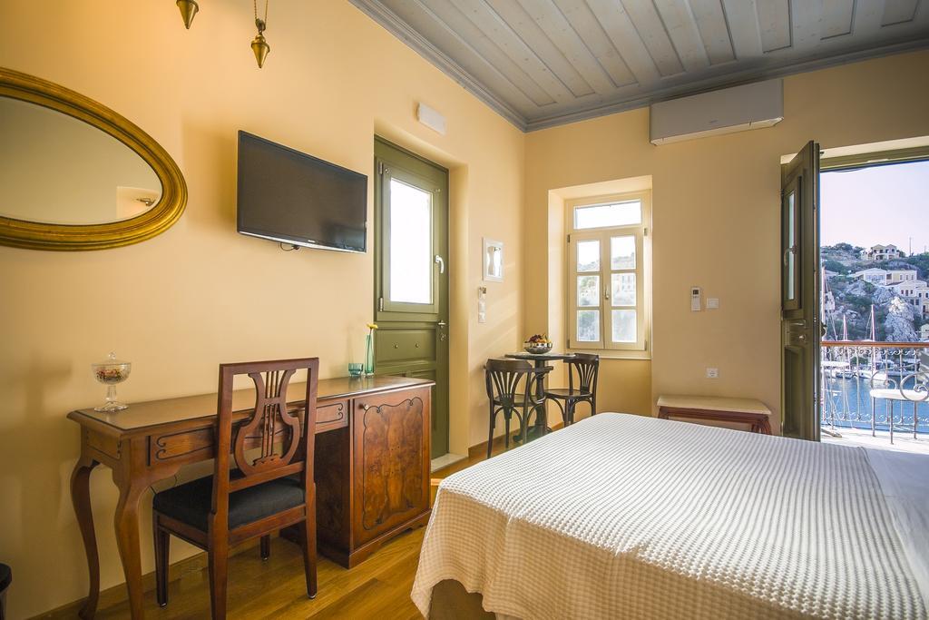 Thea Aparthotel Symi Bagian luar foto